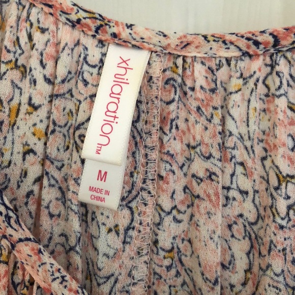 Floral cut out long sleeve M - Picture 2 of 6